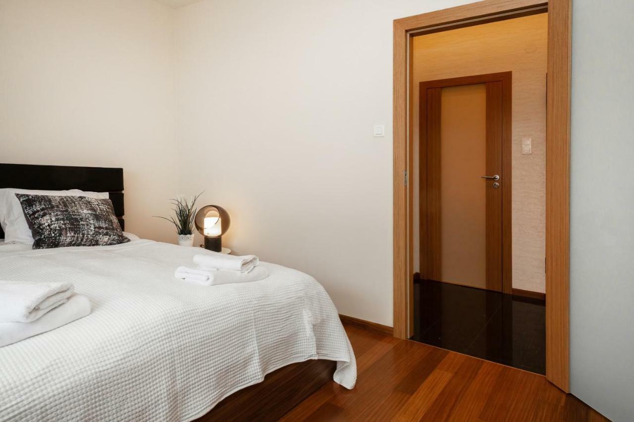 Warsaw Promenada Family Apartment By Noclegi Renters Ngoại thất bức ảnh